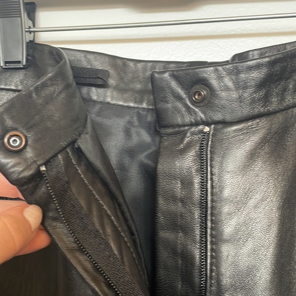 IRKA by SSG leather pants - Picture 4 of 5